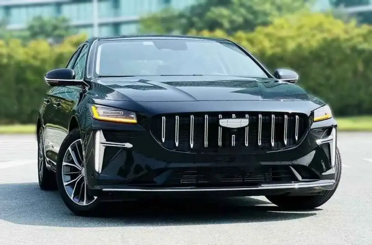 20250630005306_Geely-Preface-front-view[1].webp